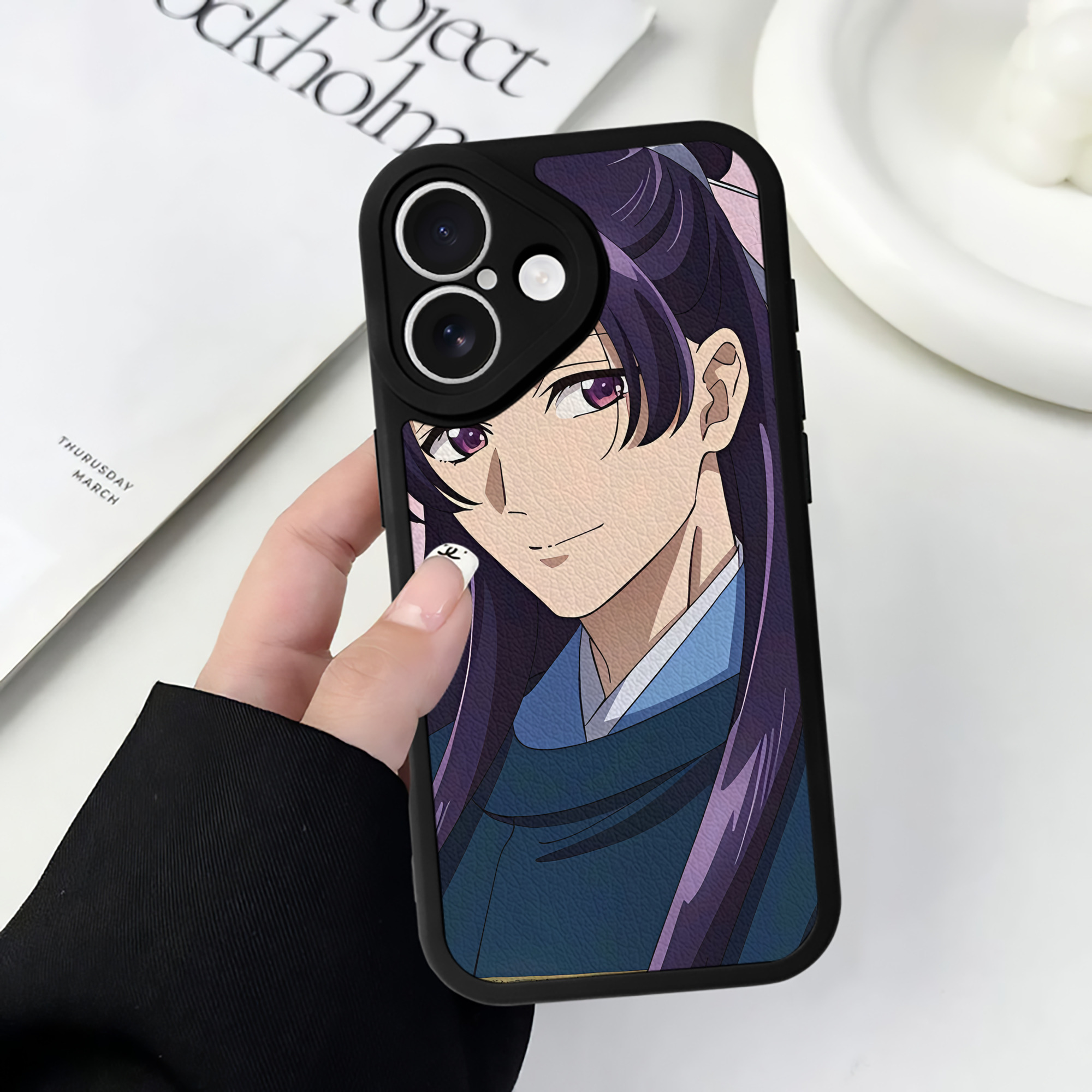 薬屋のひとりごと The Apothecary Diaries 【iPhone 16シリーズ対応】シリコンスマホケース（レザー調） 材質：シリコン